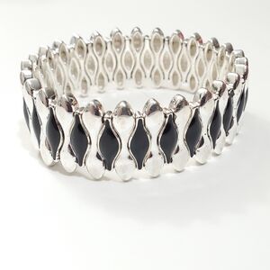 Vtg. Enameled Rhodium Plated Stretch Bracelet